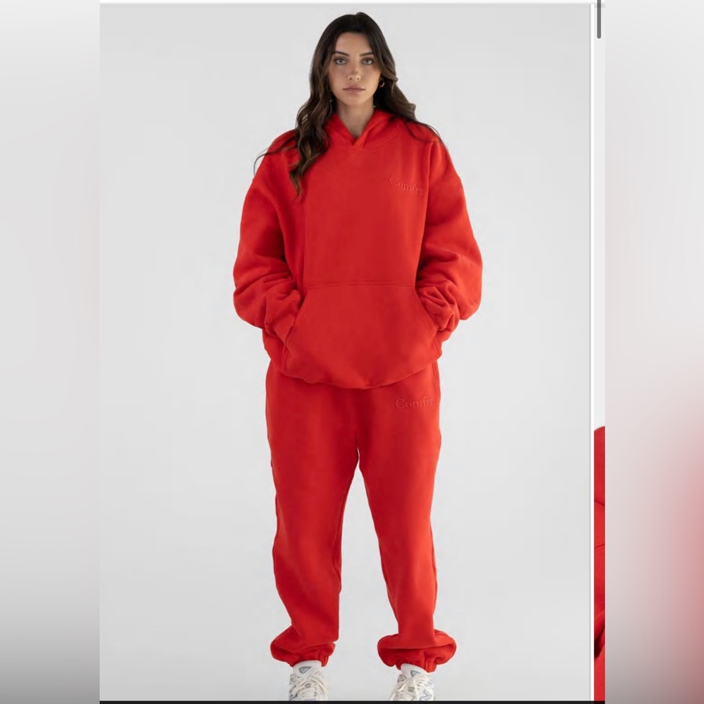 Crimson red comfrt sweat set